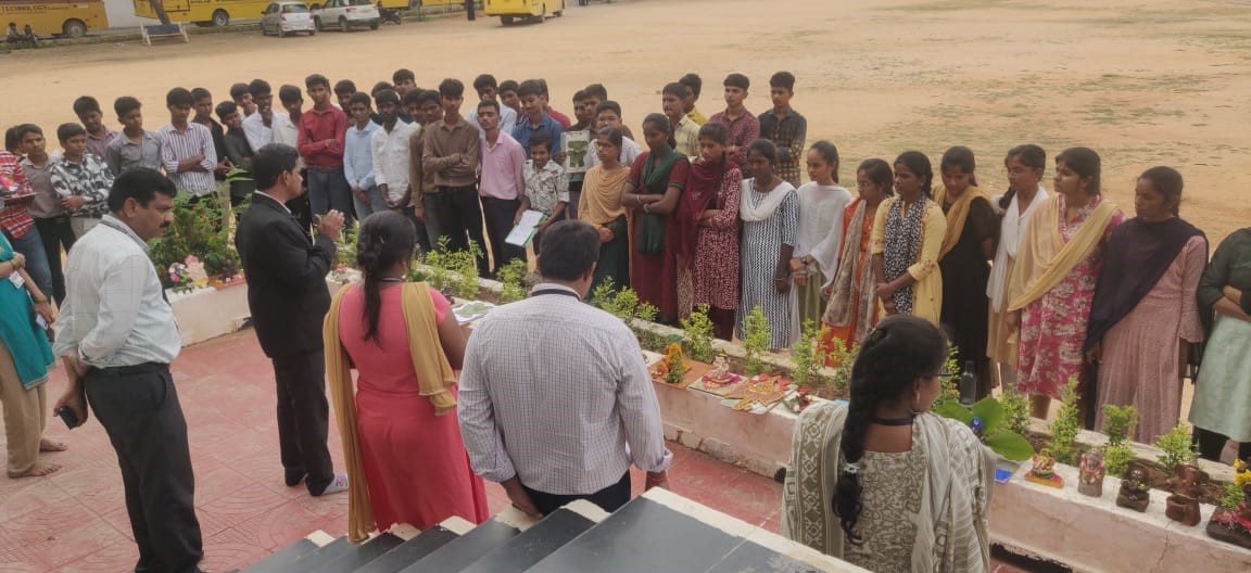 Careeer Guidence by Alumni Students